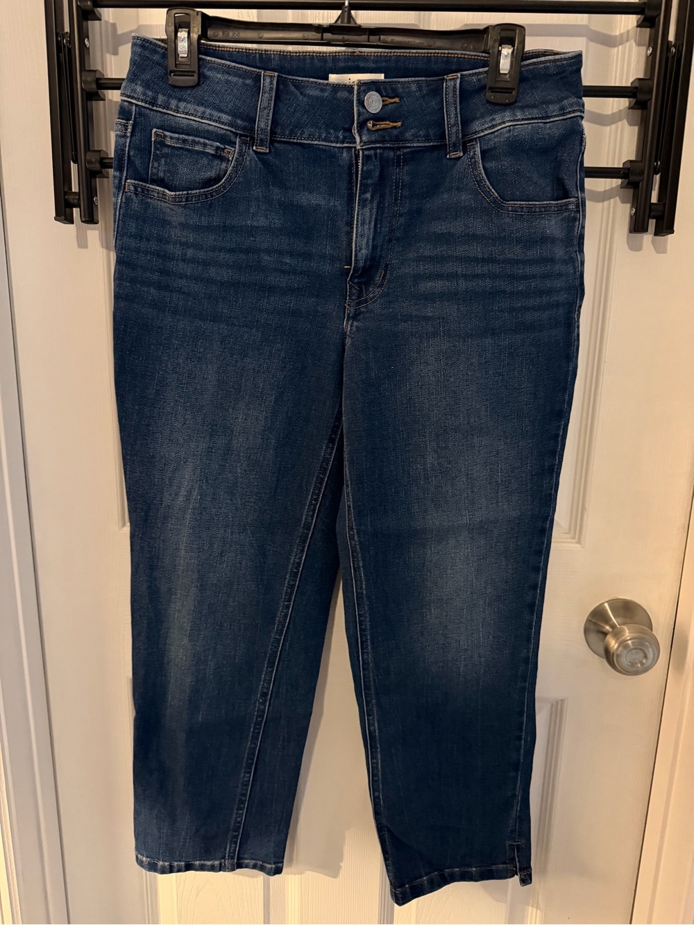 Maurices Indigo Cropped Stretch Jeans